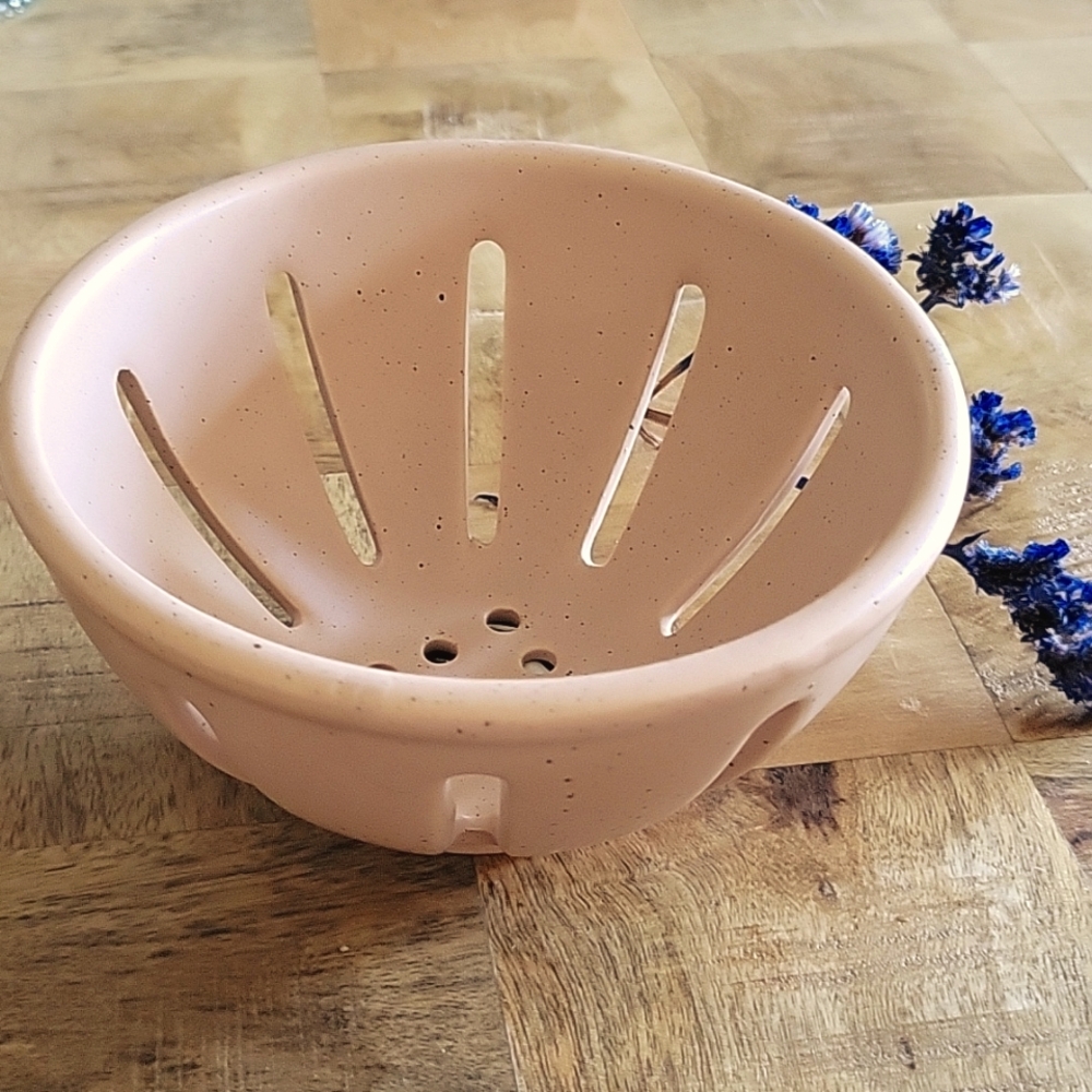 Anthropologie colander